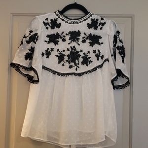 NEW Zara Embroidered blouse